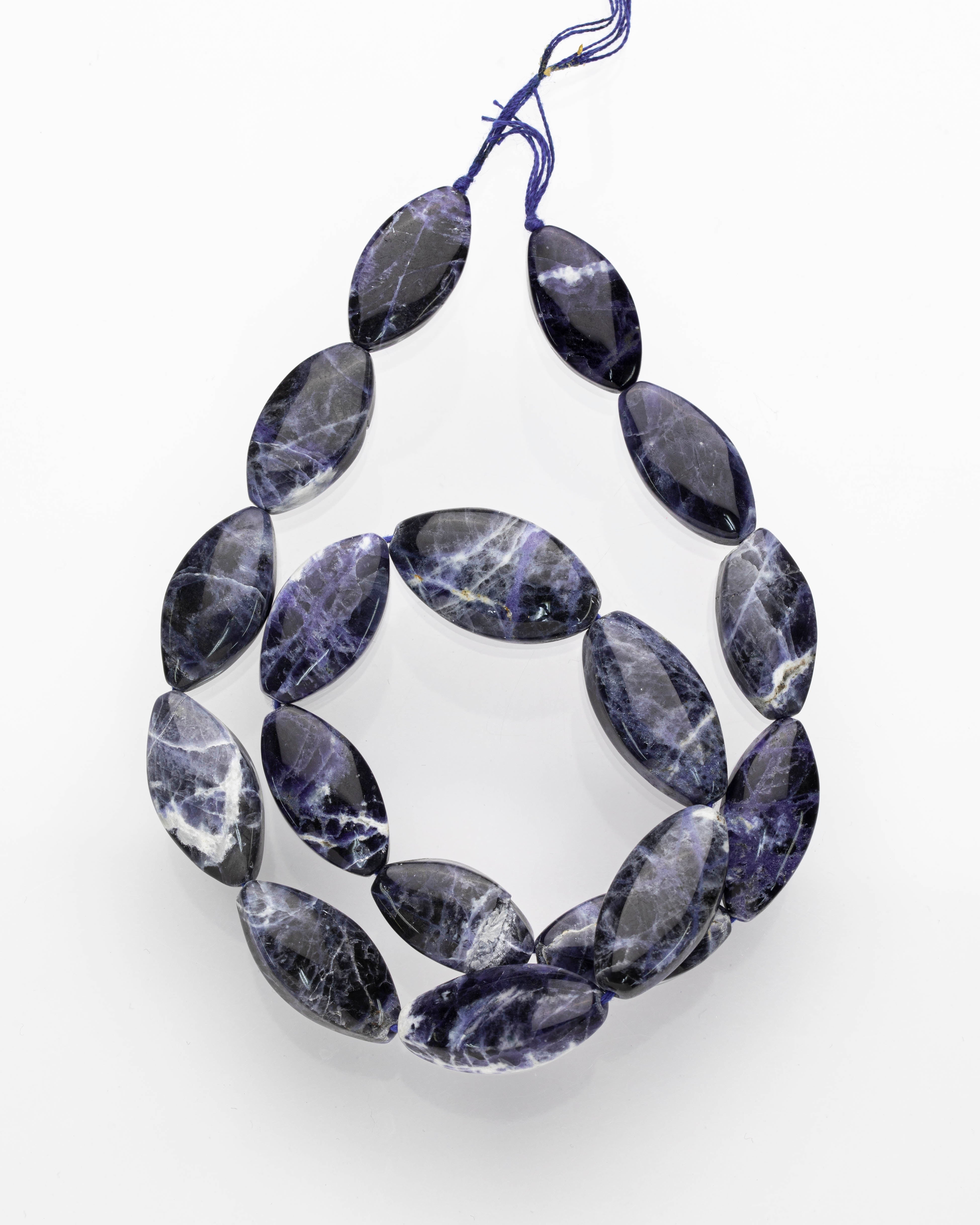 Sodalite – 有限会社ラトウナサガル