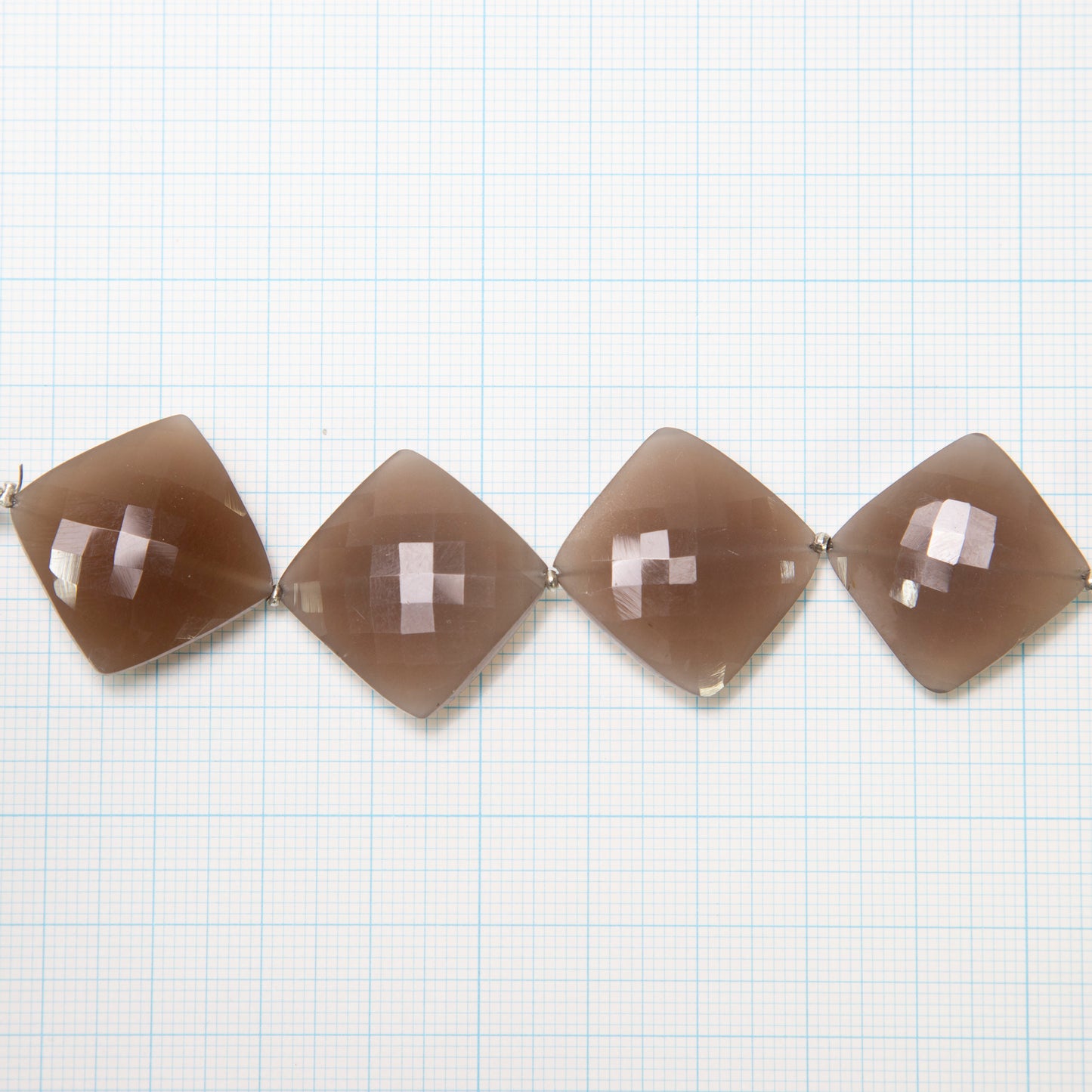 【250036】★マイクロ!チョコレートムーンストーン 1点物! 20×20㎜ 斜め穴