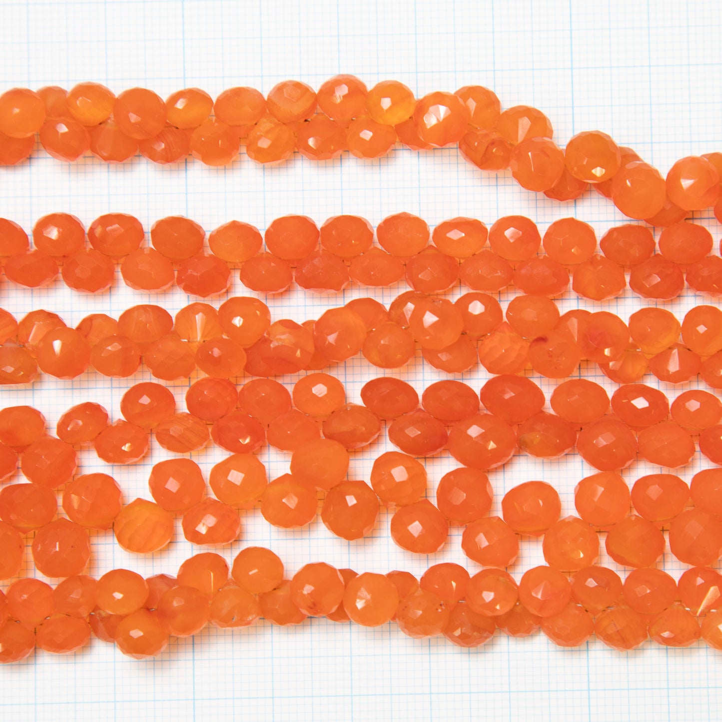 【250043】●ヤチマタ!カーネリアンオニオンカット5.5×7~6.5×7.5mm (1連21cm)