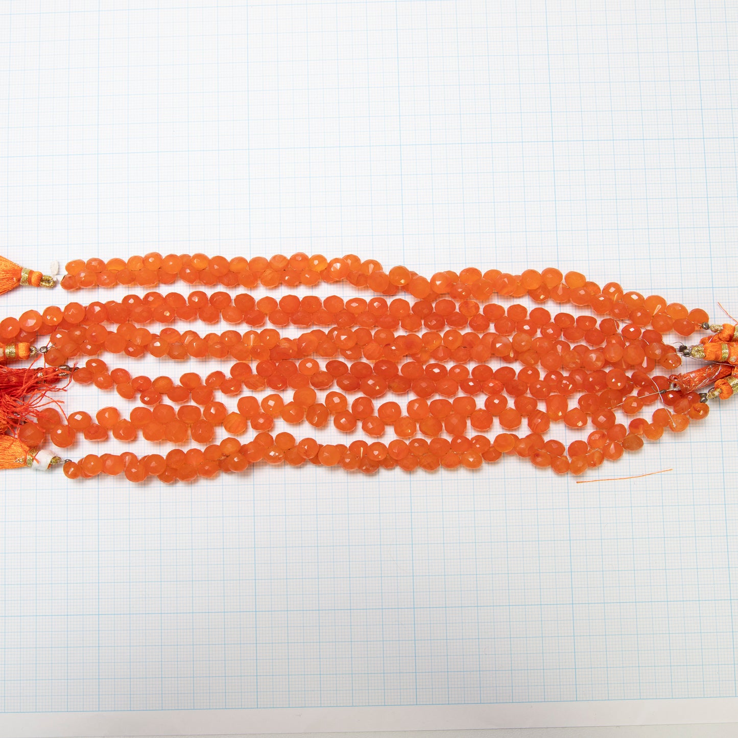 【250043】●ヤチマタ!カーネリアンオニオンカット5.5×7~6.5×7.5mm (1連21cm)