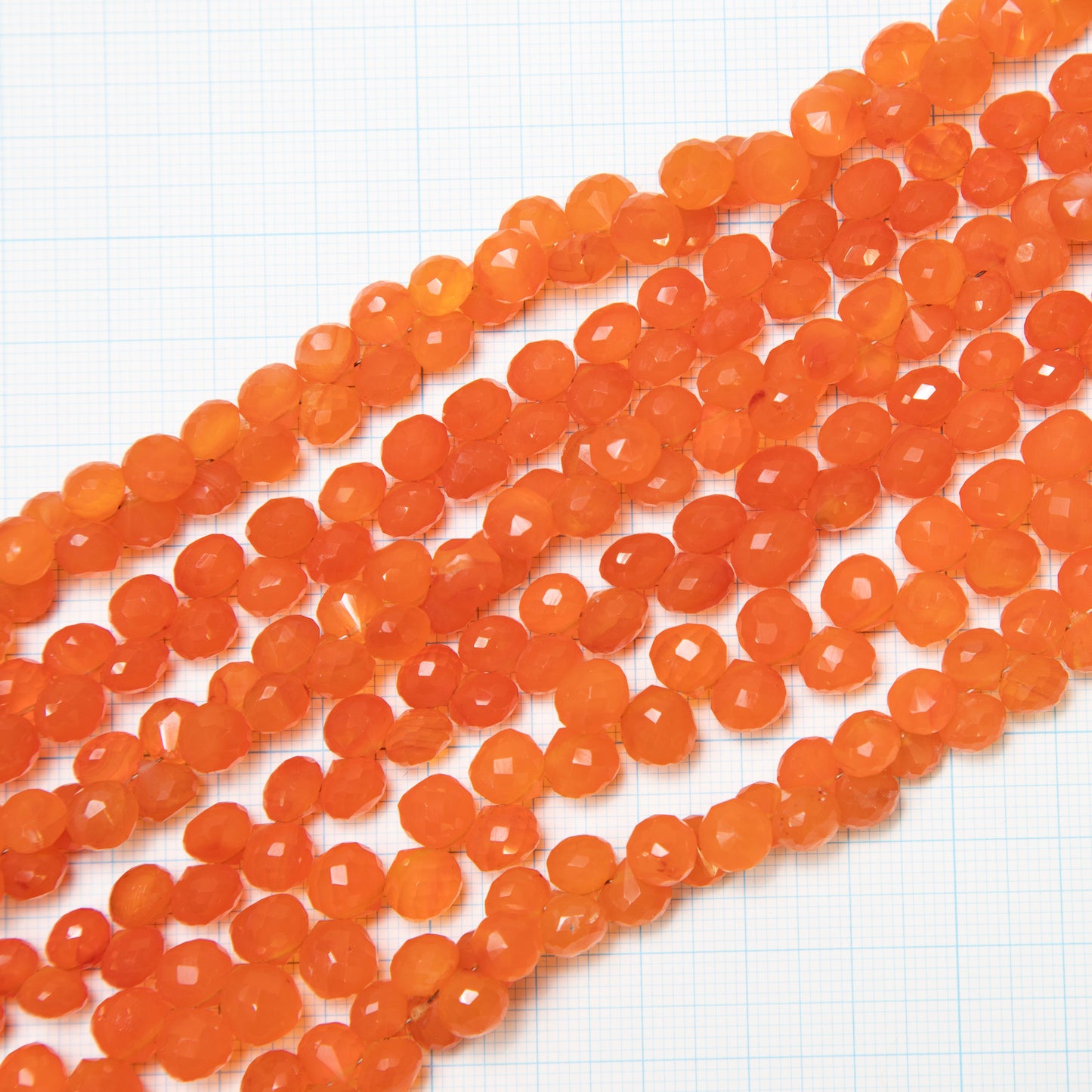 【250043】●ヤチマタ!カーネリアンオニオンカット5.5×7~6.5×7.5mm (1連21cm)