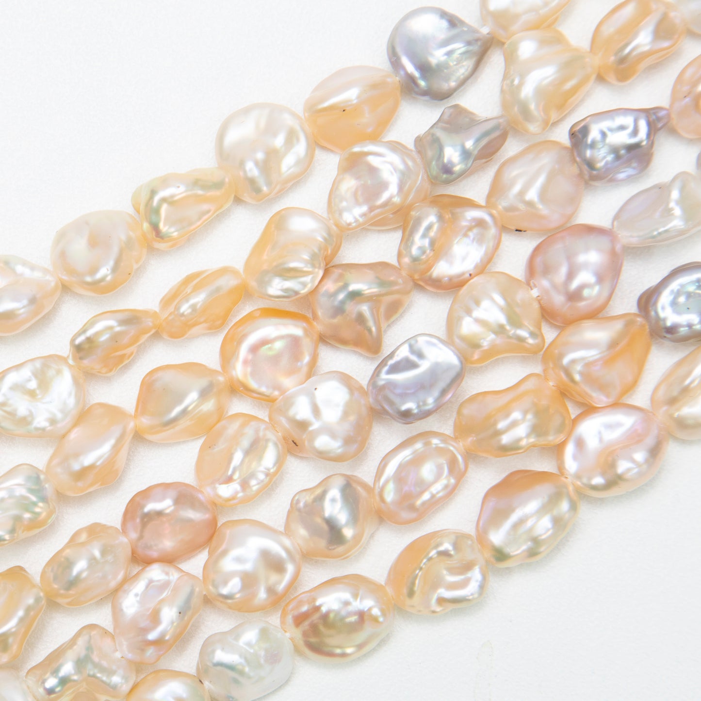 【250086】天然色!淡水パールバロック約9~10mm×8~9.5mm(1連40cm)
