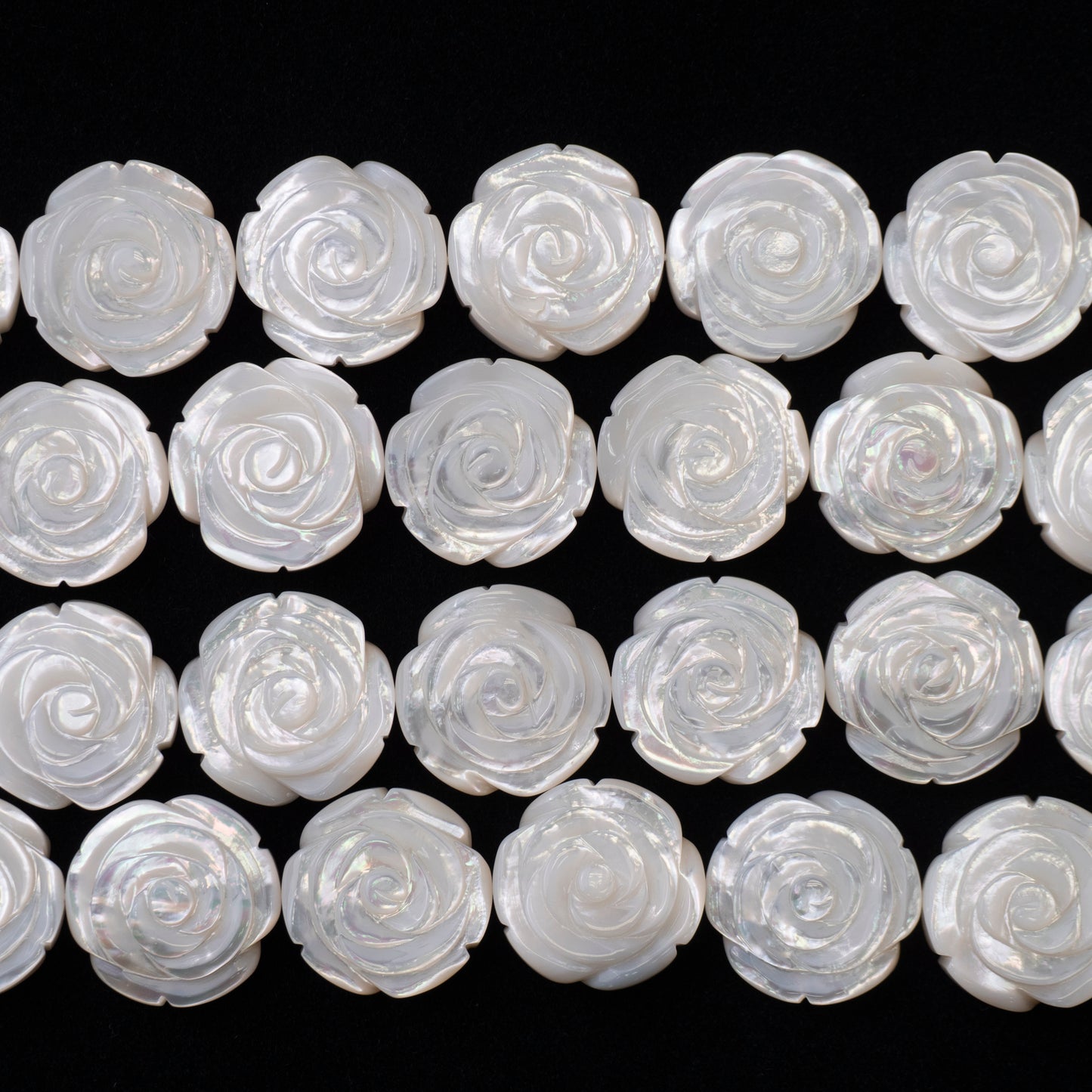 【ピース売り可能!】MOP(マザーオブパール)薔薇両面カービング20mm×20mm×6mm【N2402-A19】