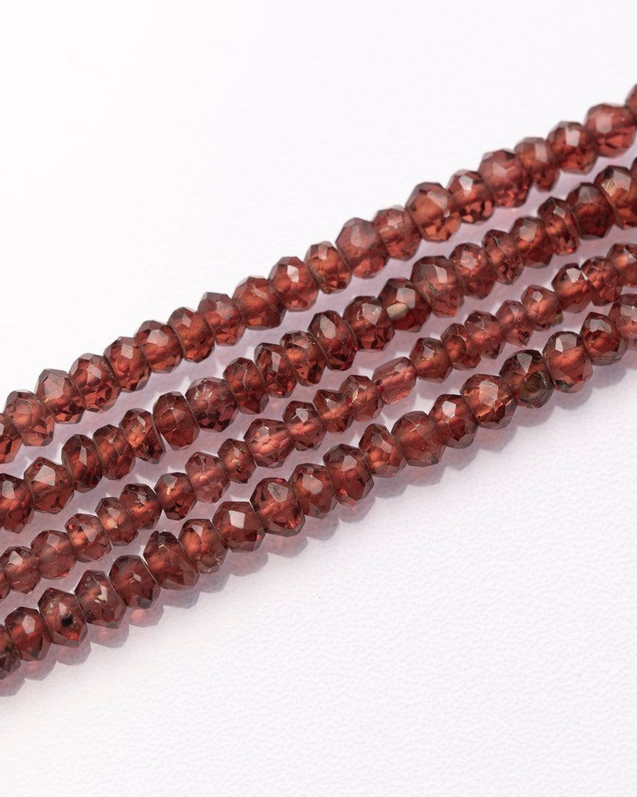 ガーネット ボタンカット 2.5mm~【1017】