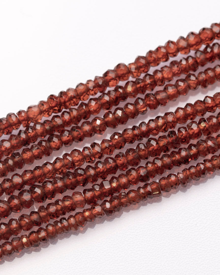 ガーネット ボタンカット 2.3mm【1018】