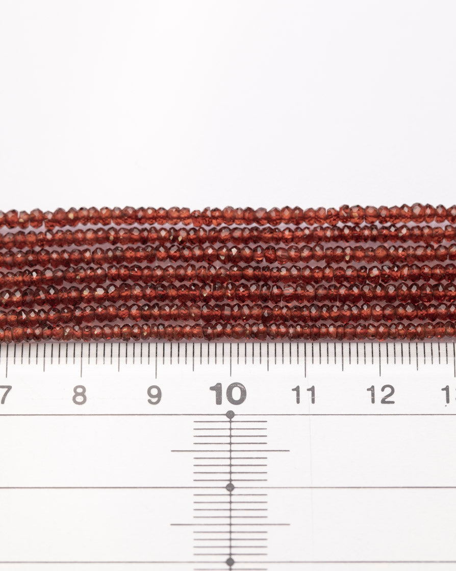ガーネット ボタンカット 2.3mm【1018】