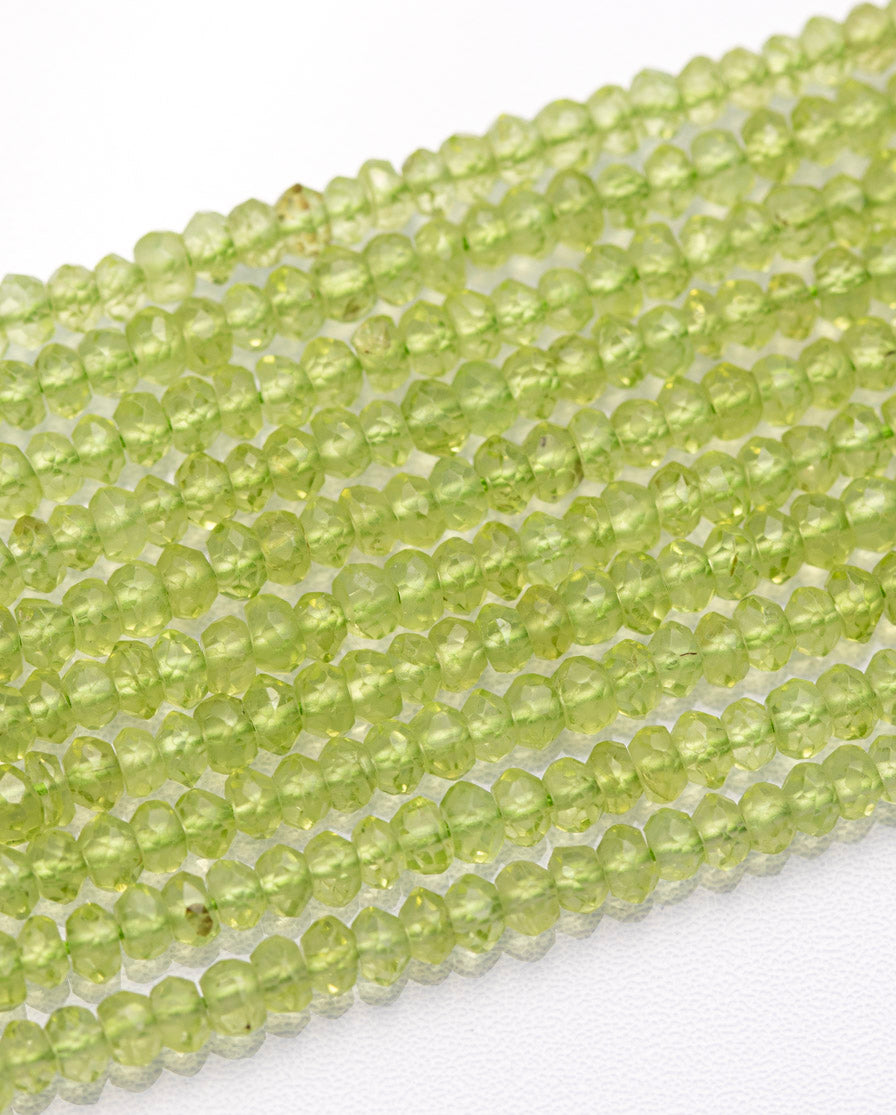 ペリドット ボタンカット 3mm(±1mm)【1053】