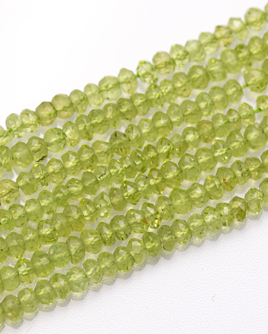 ペリドット ボタンカット 3.5mm(±1mm)【1054】