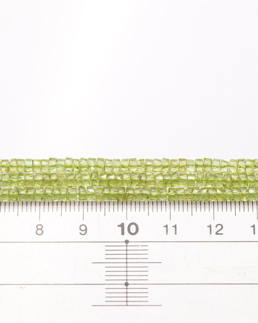 ペリドット ヘイシカット 3mm(±1mm)【1057】