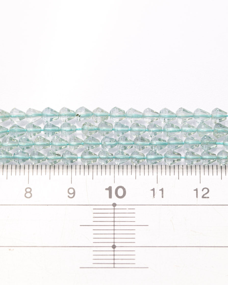 【1117】アクアマリン ドロップ縦穴3.5×3.5~4×4mm(±1mm)