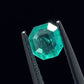 エメラルド| 5.3mm × 5.3mmx 3.3mm
0.665CT