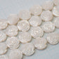 【ピース売り可能！】MOP（マザーオブパール）薔薇両面カービング20mm×20mm×6mm【N2402-A19】